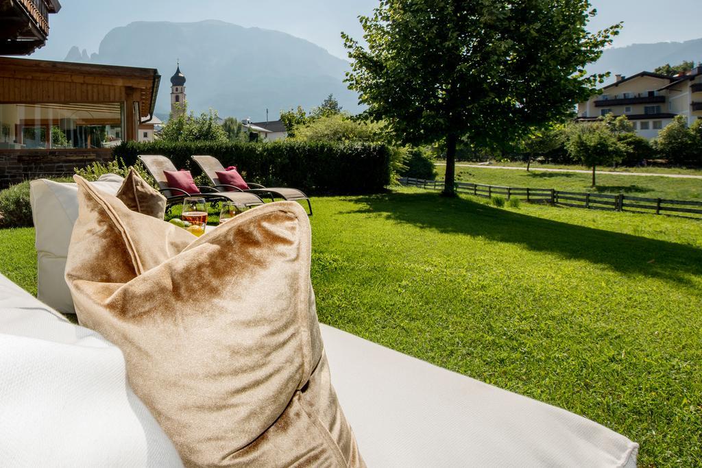 Aparthotel Hubertus Dolomites Fiè Exteriér fotografie