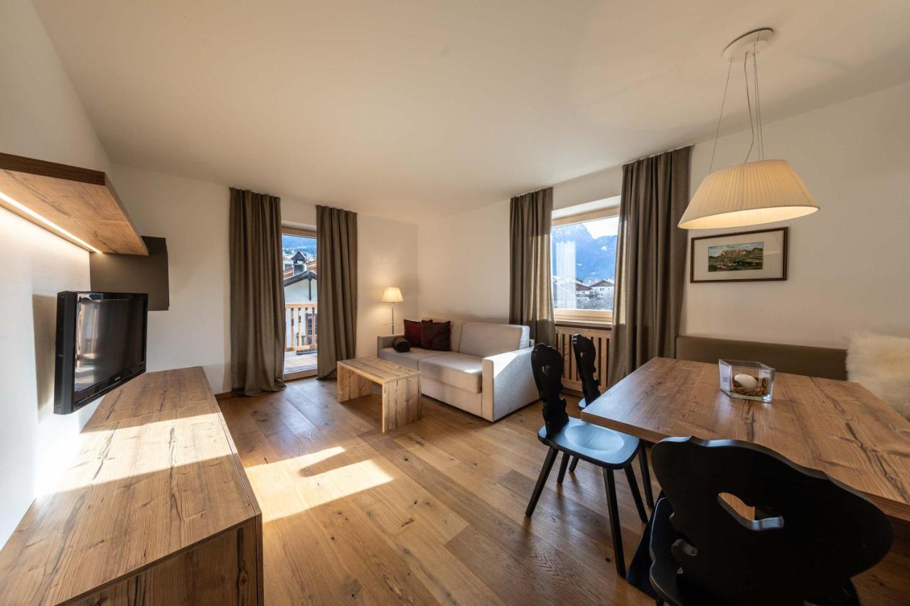 Aparthotel Hubertus Dolomites Fiè Exteriér fotografie